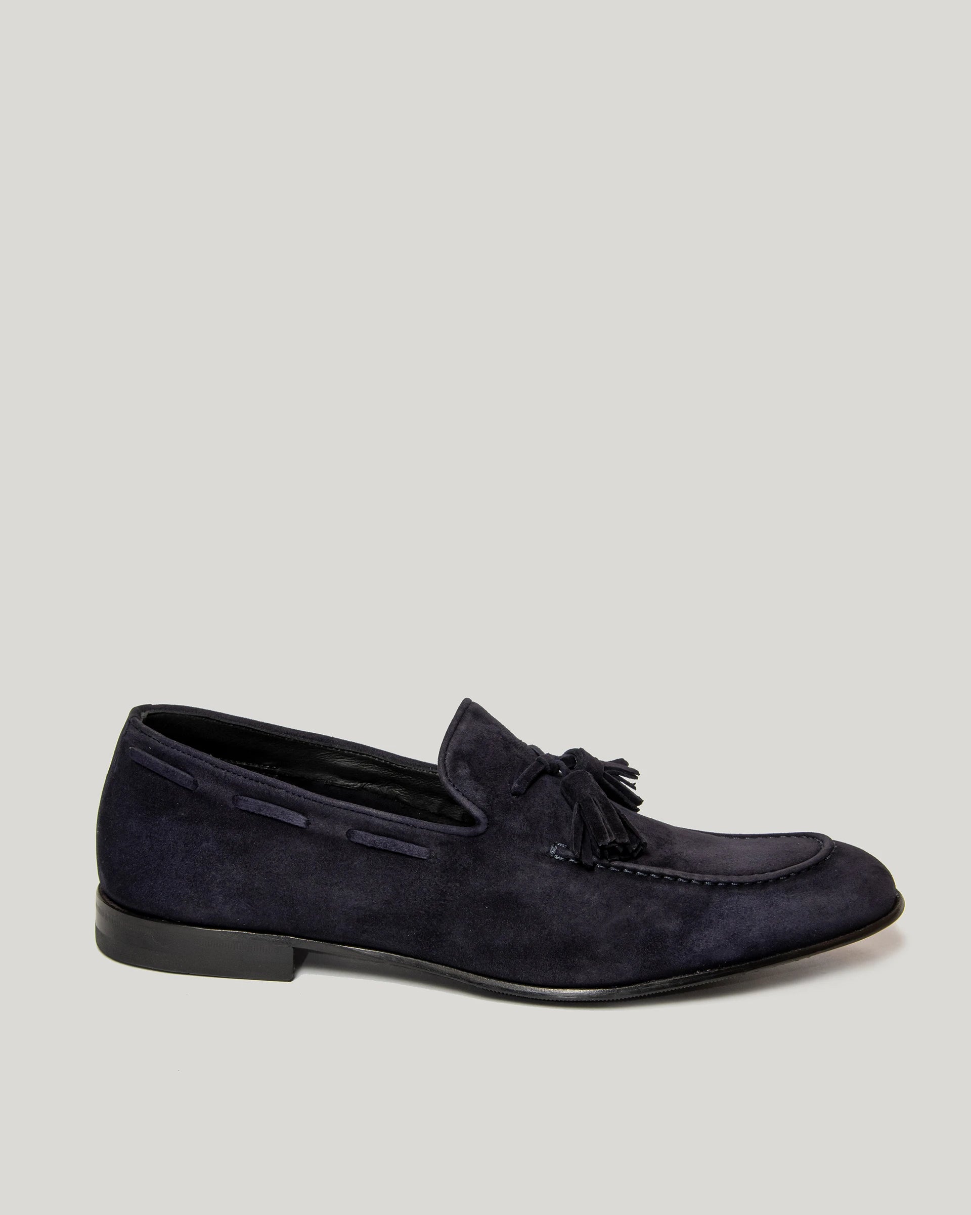 Blue moccasin with suede tassels