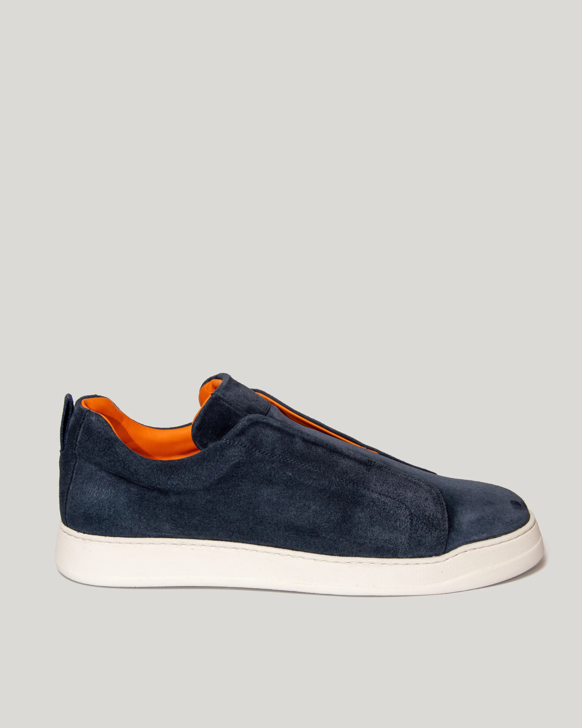 Blue slip-on sneaker in light-lined