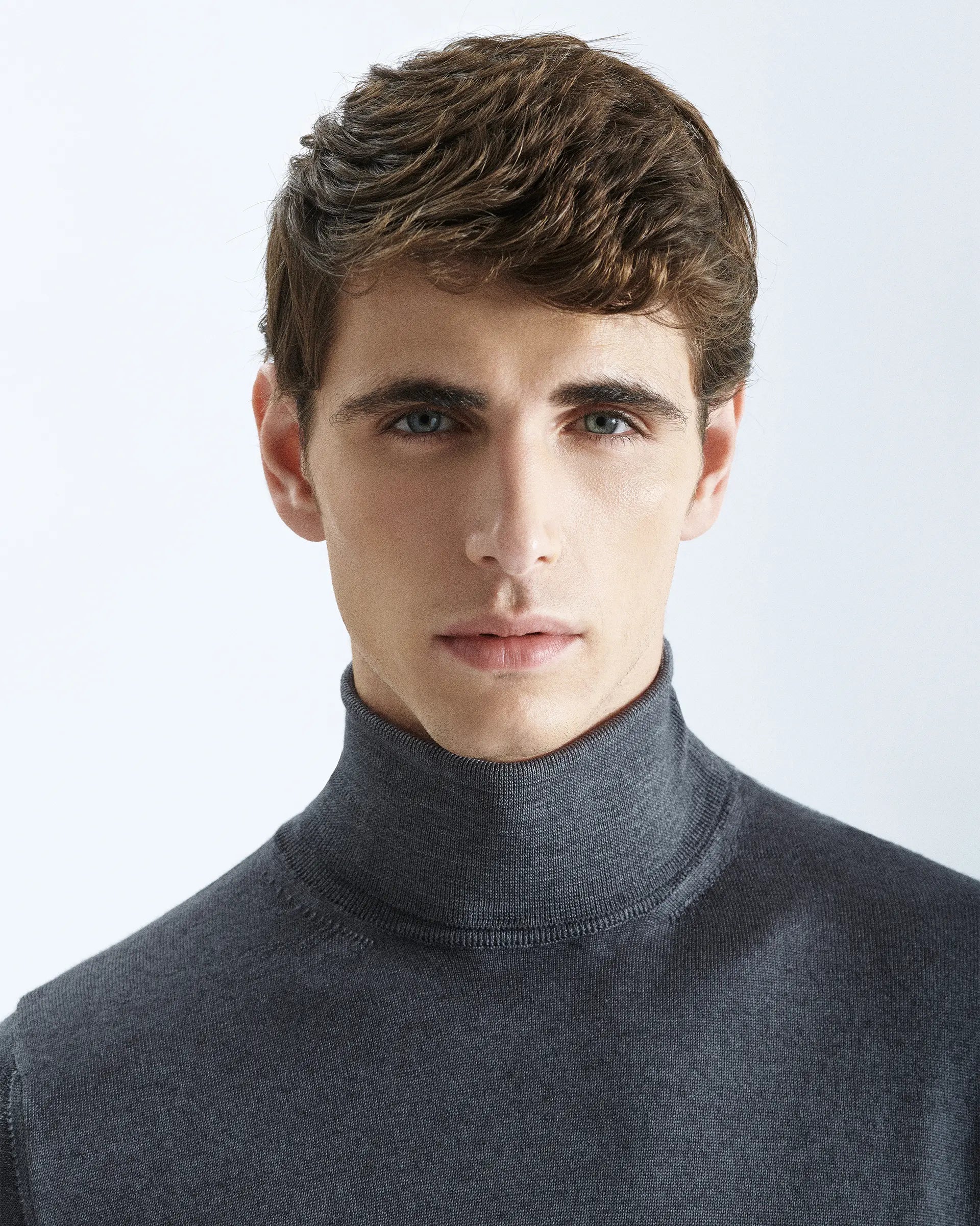 Charcoal Grey Merino Wool - Turtleneck sweaters