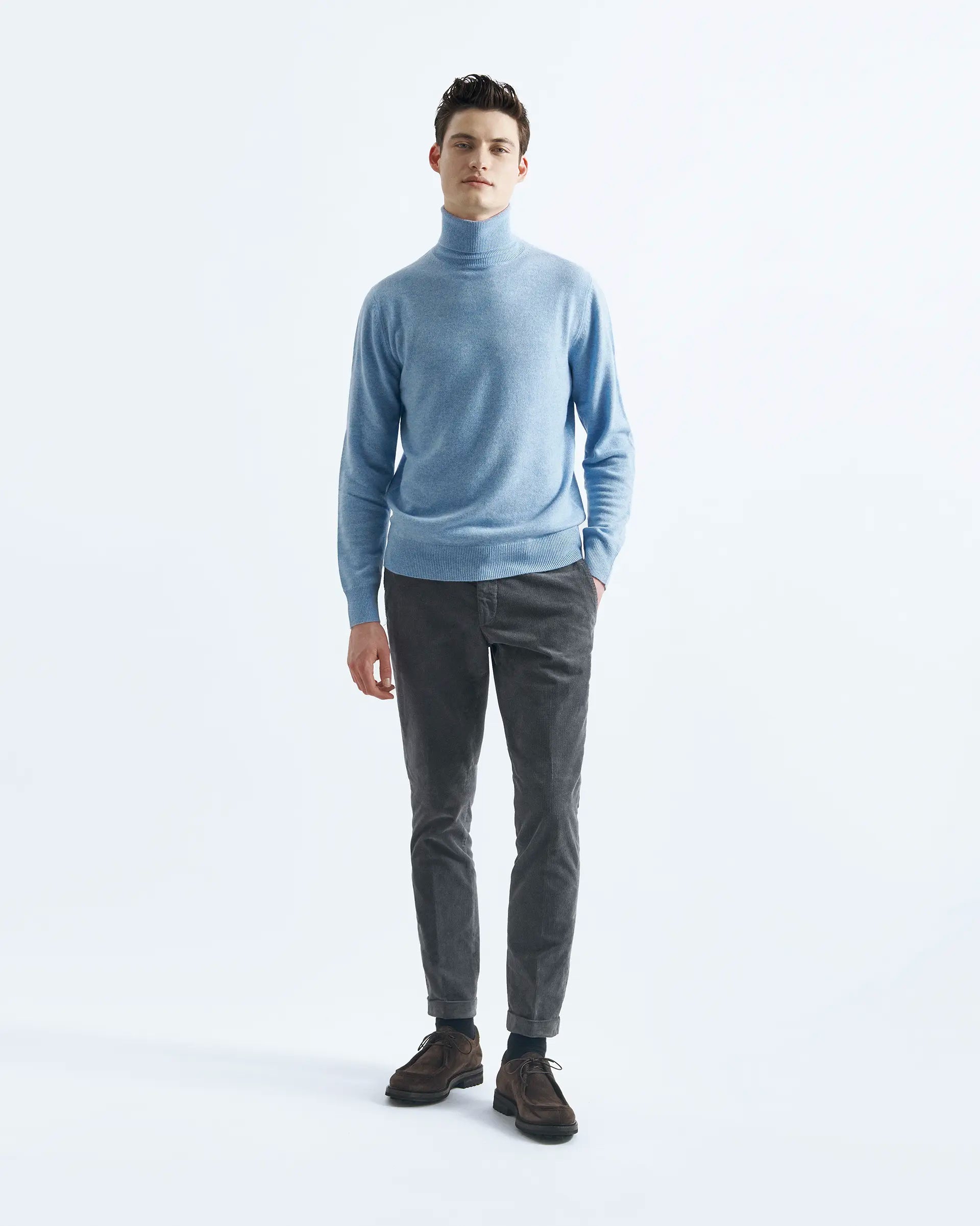 Light Blue Cashmere Turleneck Sweaters