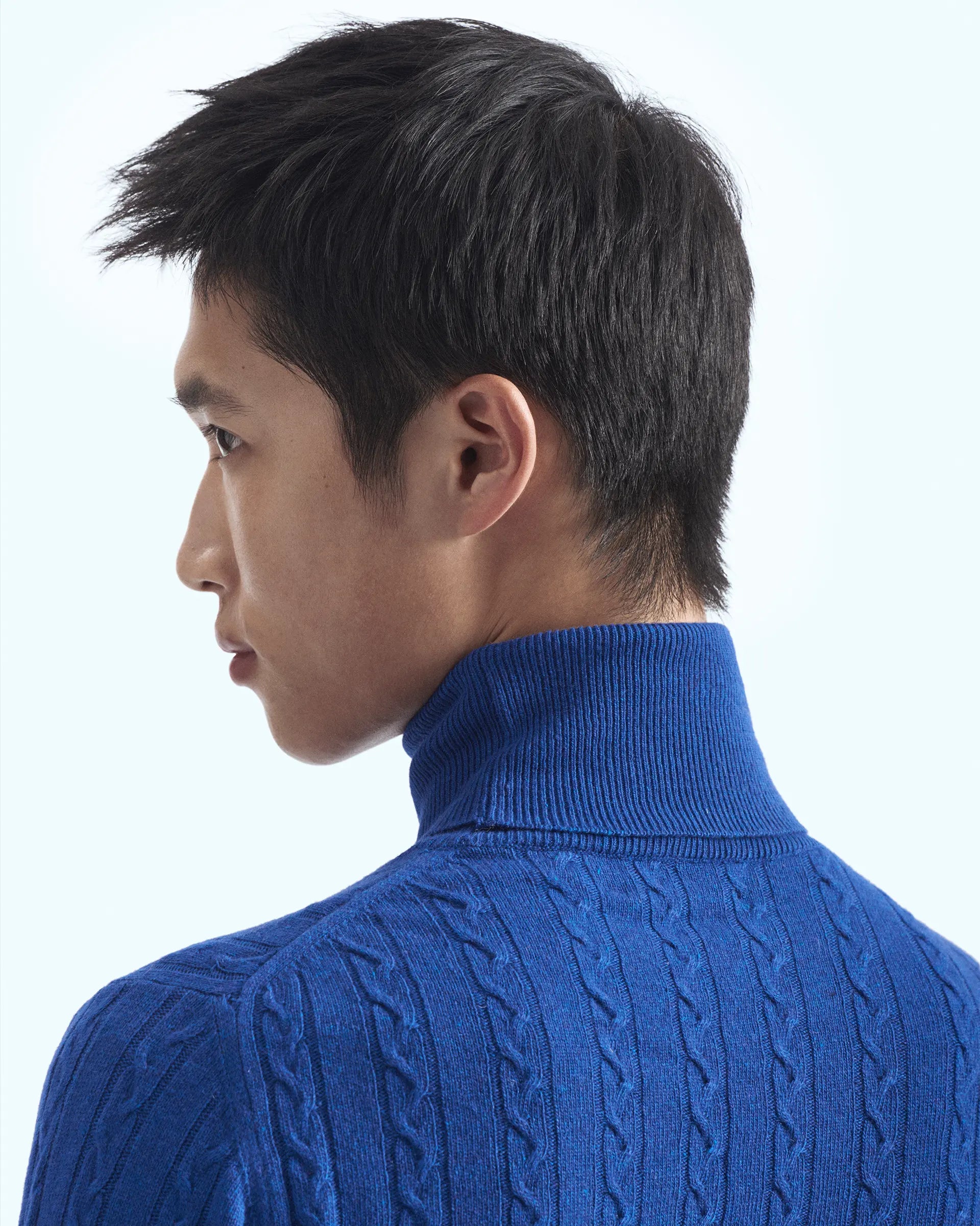 Electric Blue Cashmere Blend with braided workmanship Turtleneck