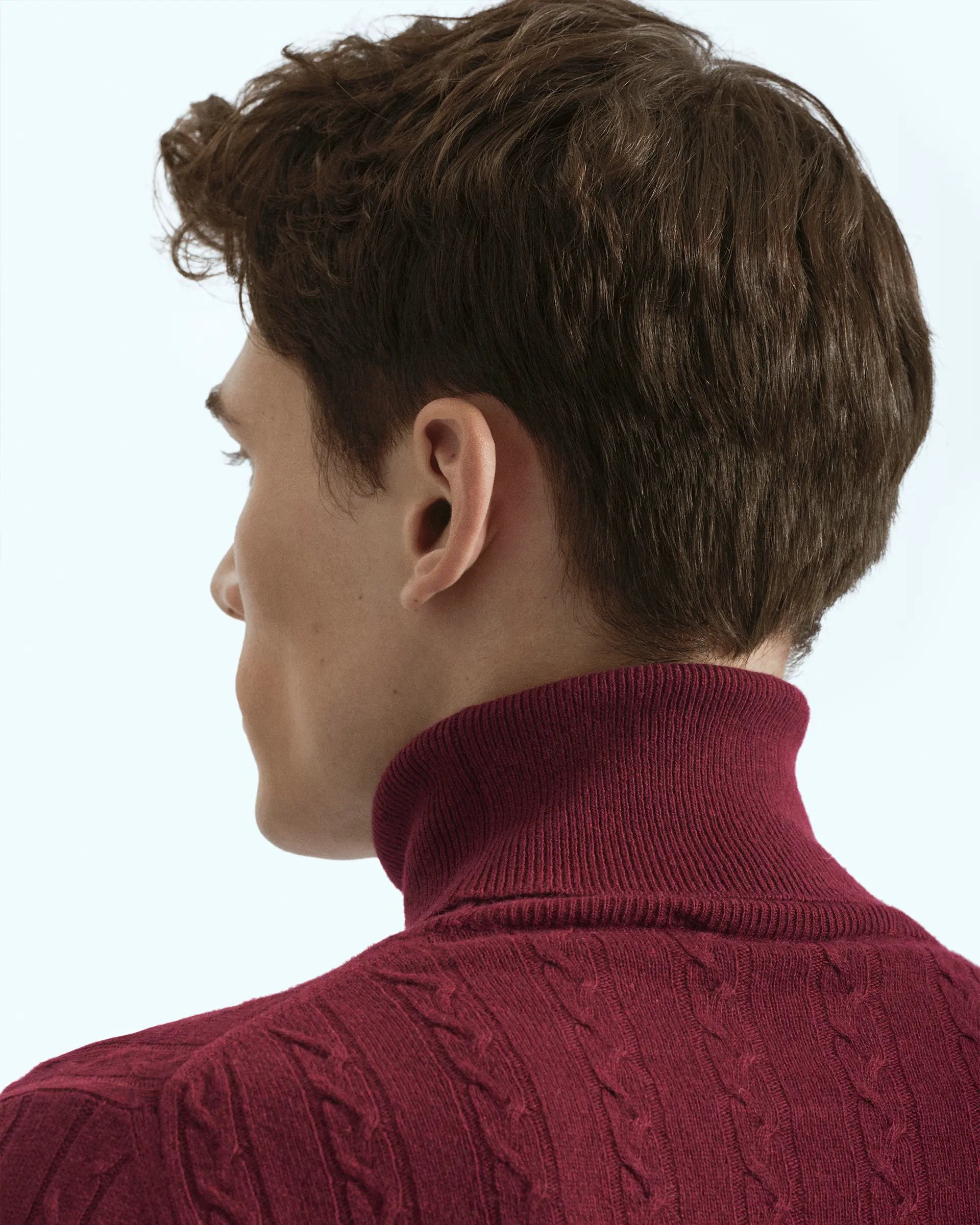 Burgundy Cashmere Blend with braided workmanship Turtleneck