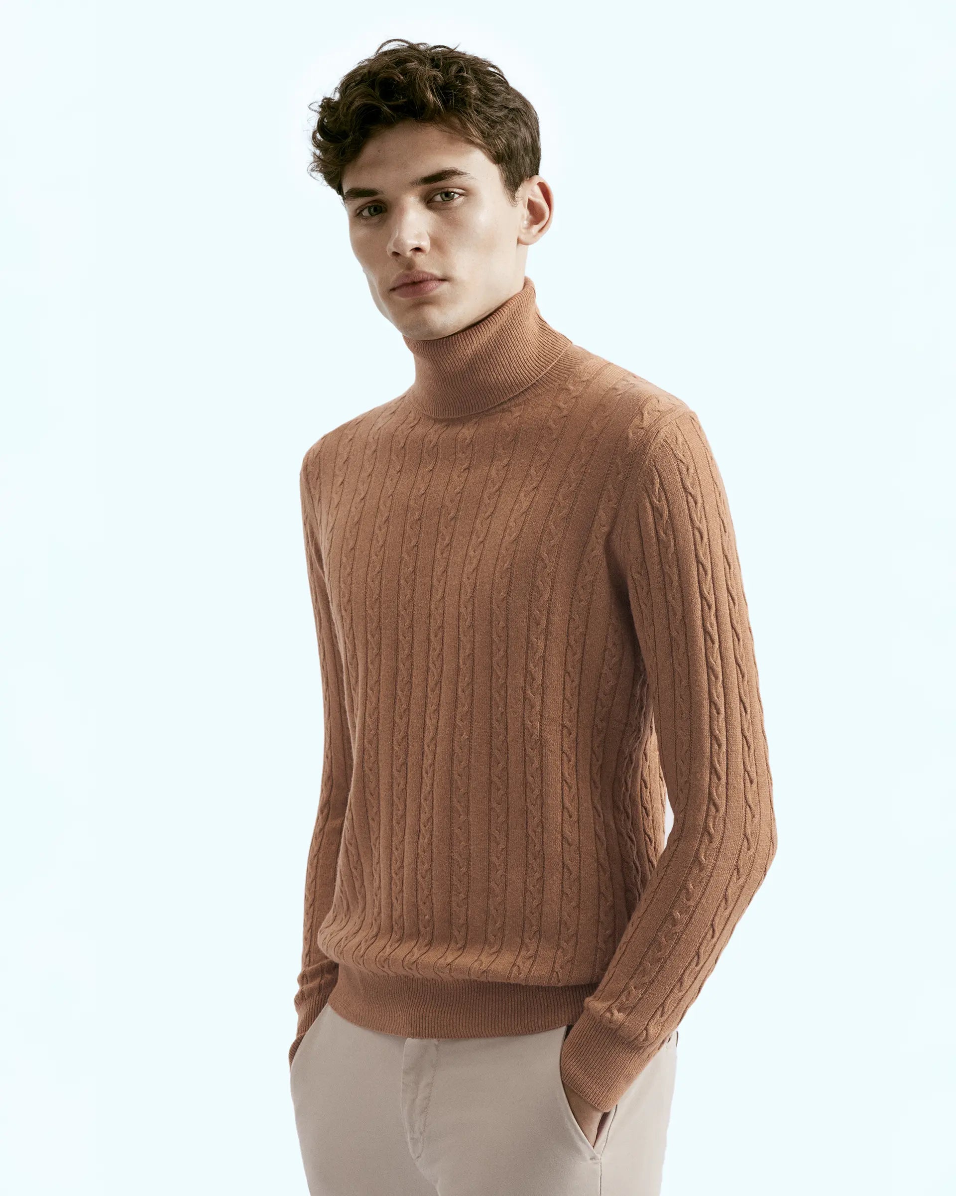 Camel Cashmere Blend with braided workmanship Turtleneck