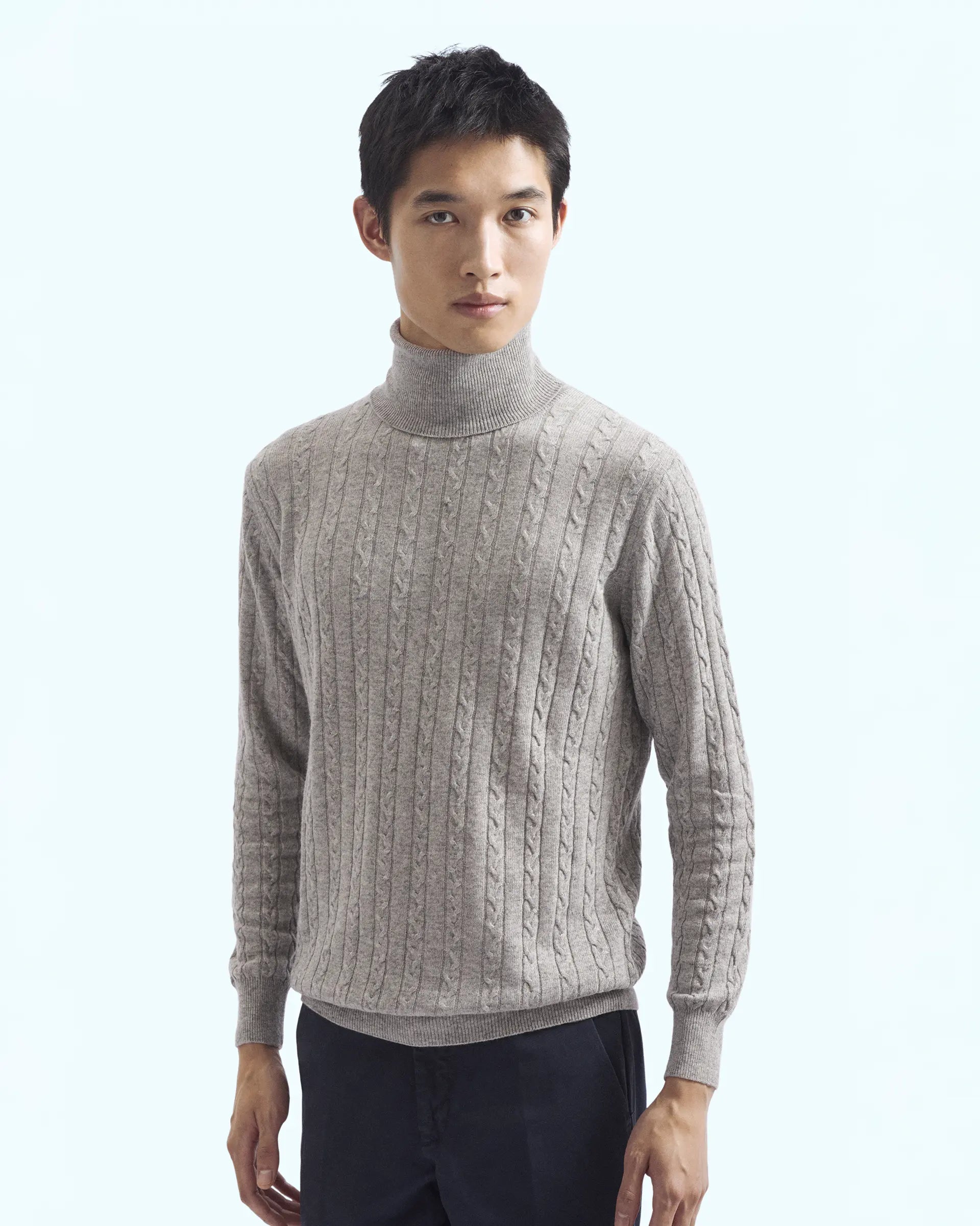 Grey Cashmere Blend with braided workmanship Turtleneck