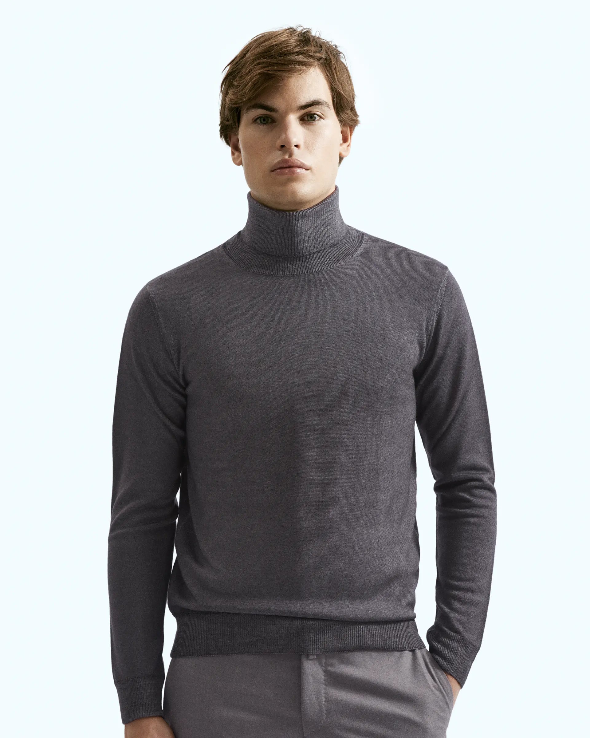 Charcoal Grey Turtleneck Merinos Wool Sweater