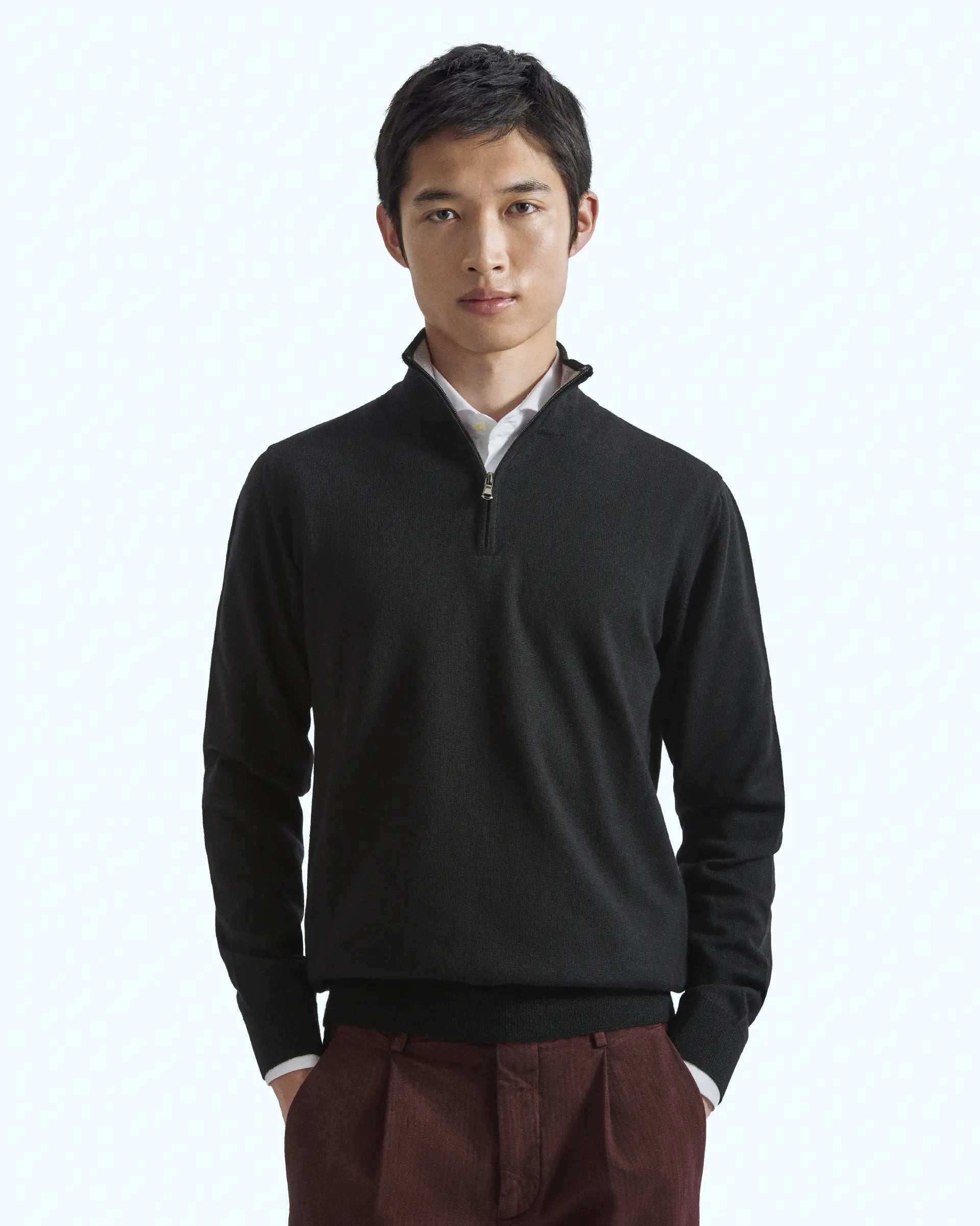 Half Zip Black in pure extrafine merino wool Harmony