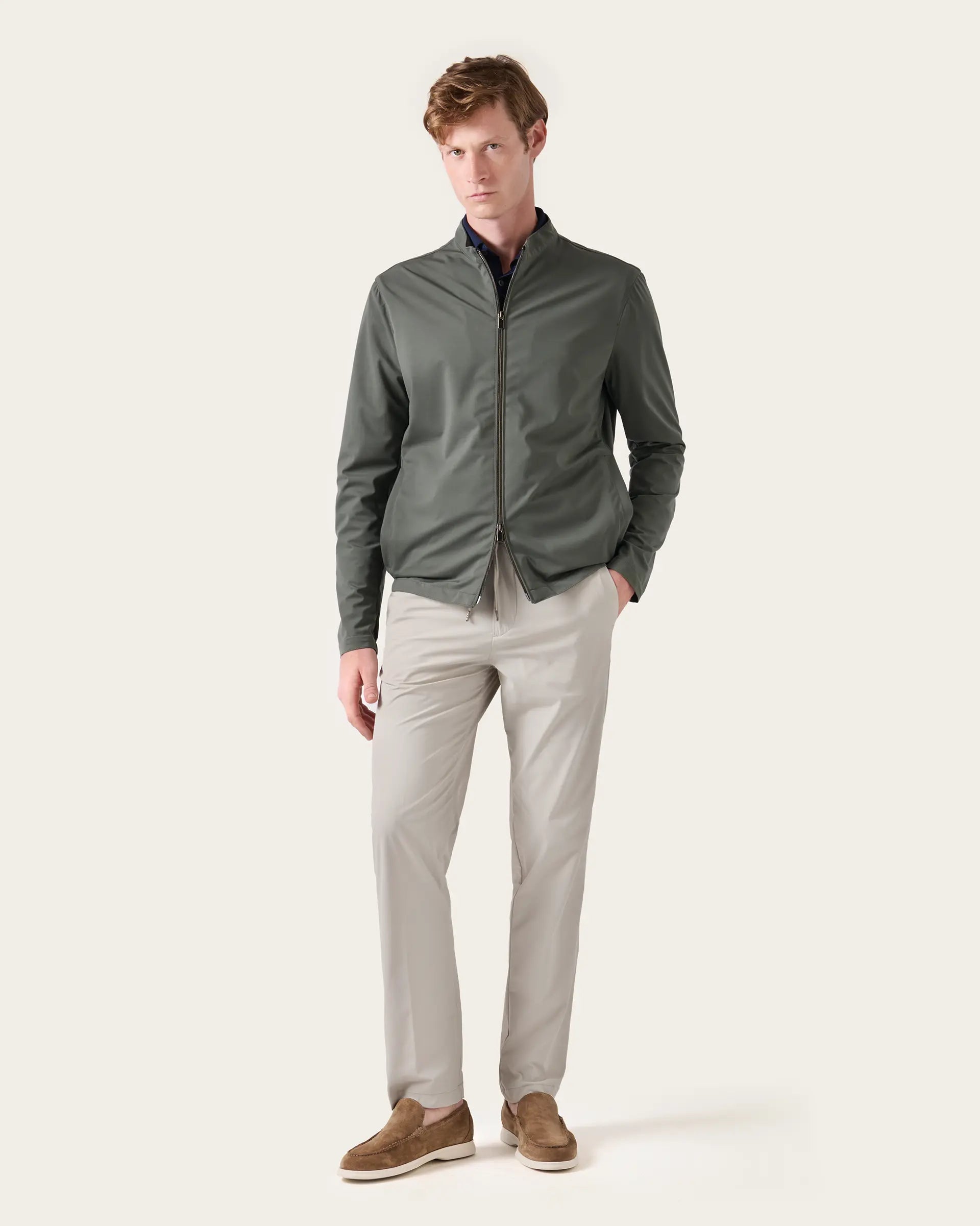 Green zip jacket in excellent stretch technical fabric