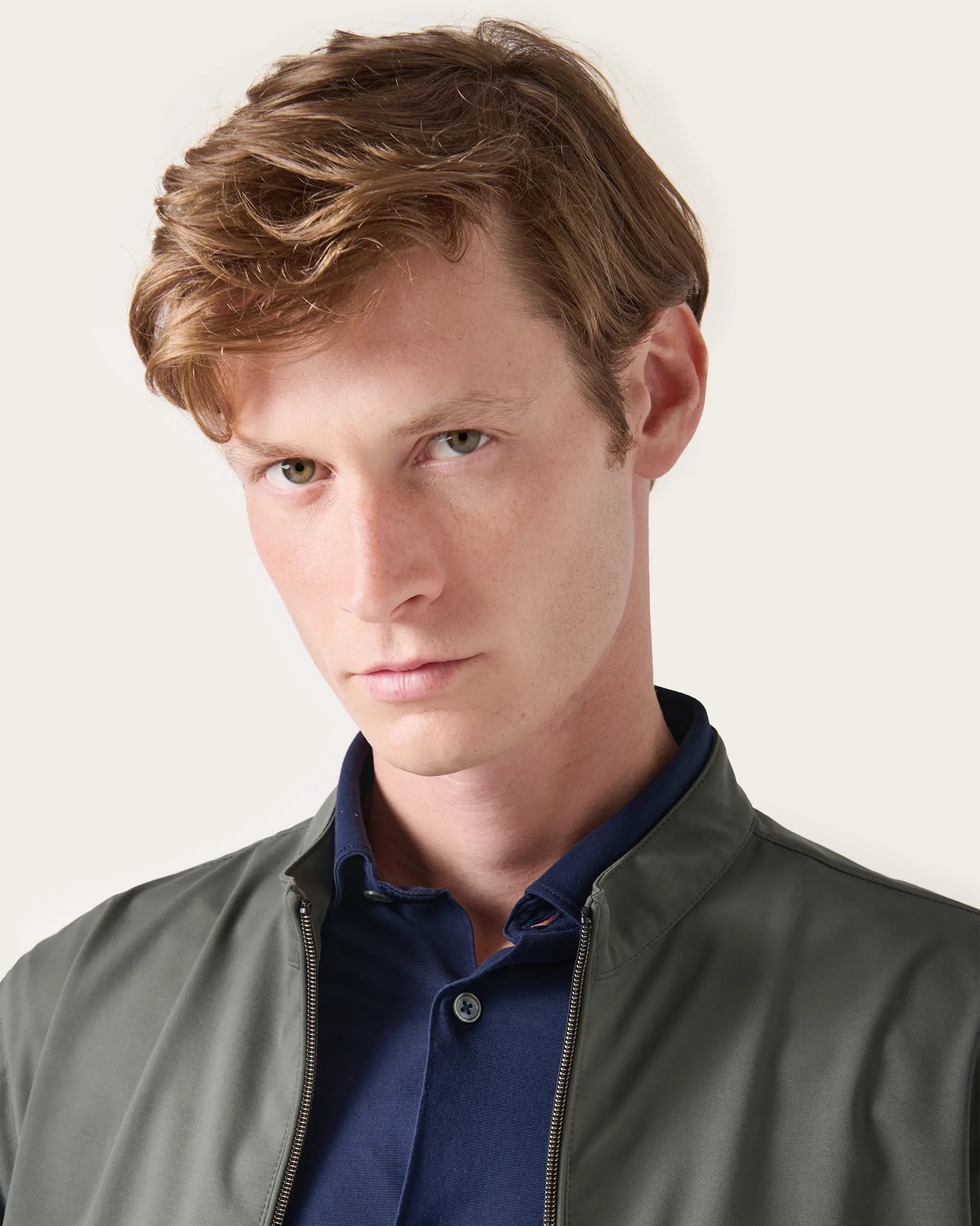 Green zip jacket in excellent stretch technical fabric