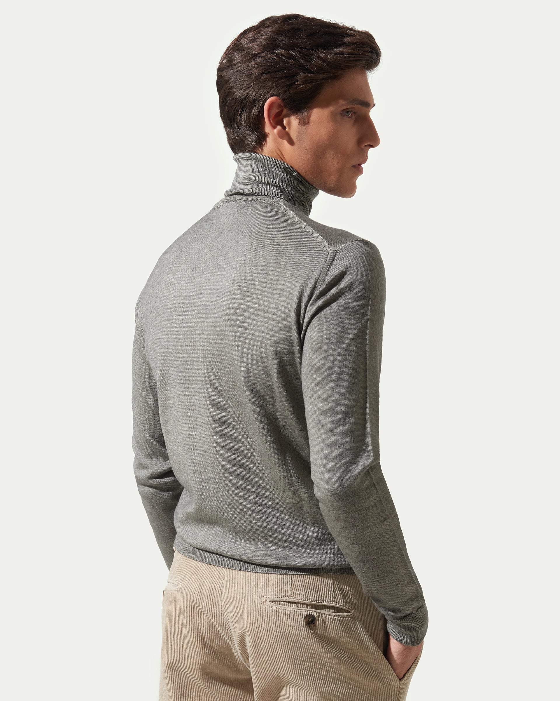 Army Green Merinos Wool turtleneck Sweater