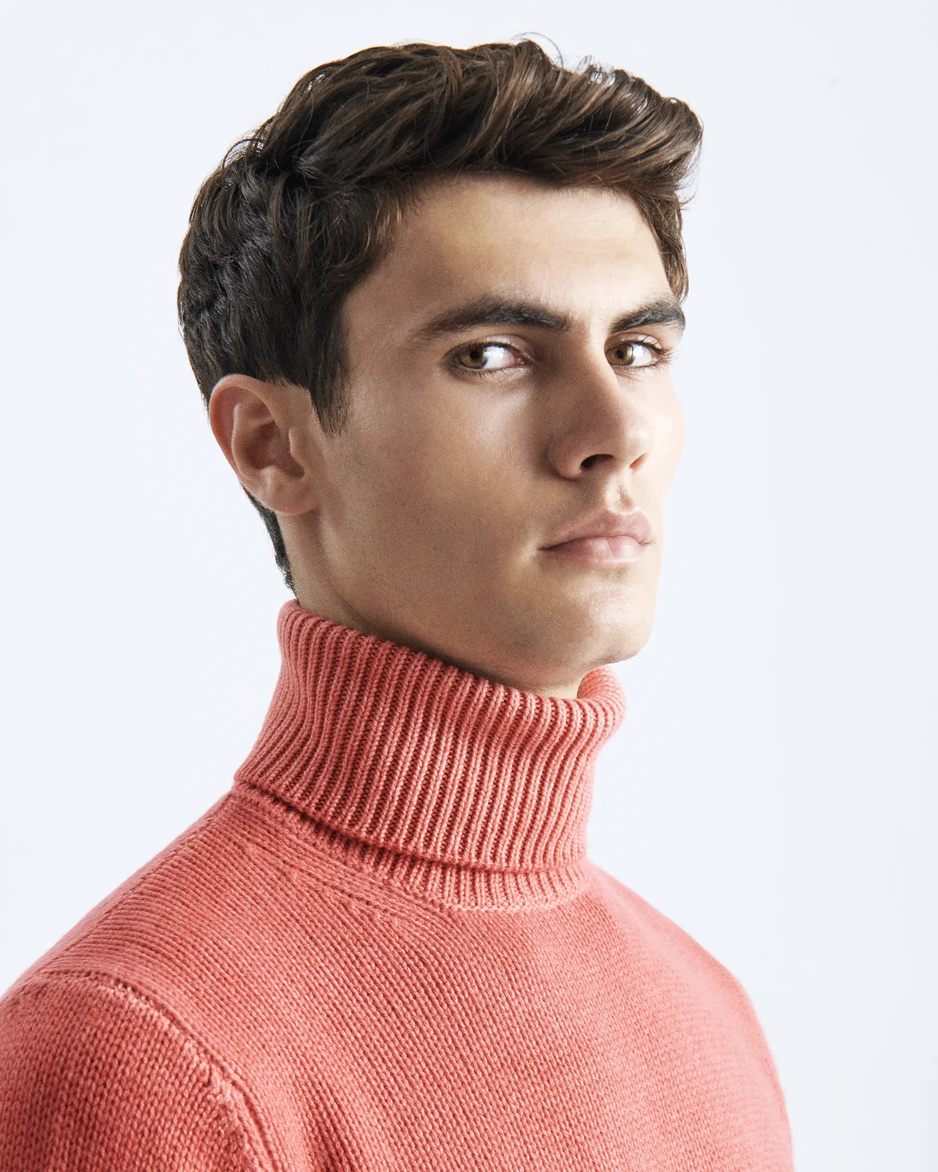 Ruby Red Turtleneck in wool silk and cashmere